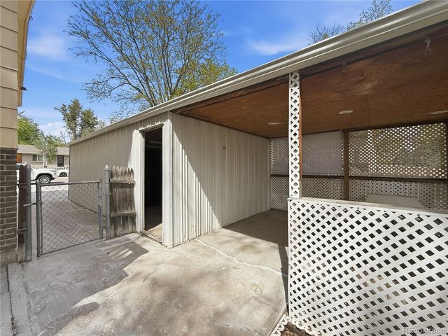 6950 W 62nd Place, Arvada, CO 80003
