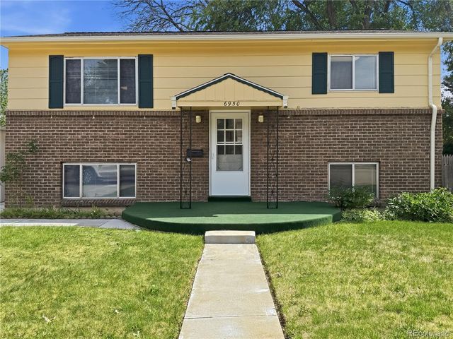 6950 W 62nd Place, Arvada, CO 80003