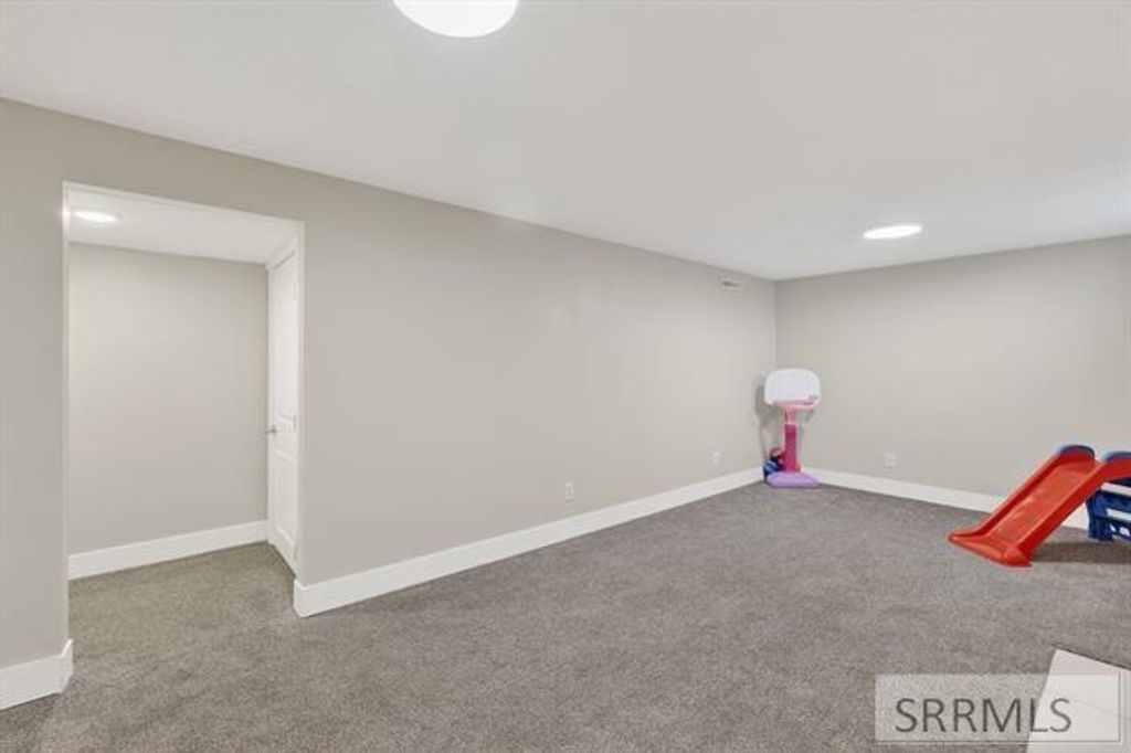 Image 28 of property listing at 1375 Bower Drive, Idaho Falls, ID 83404