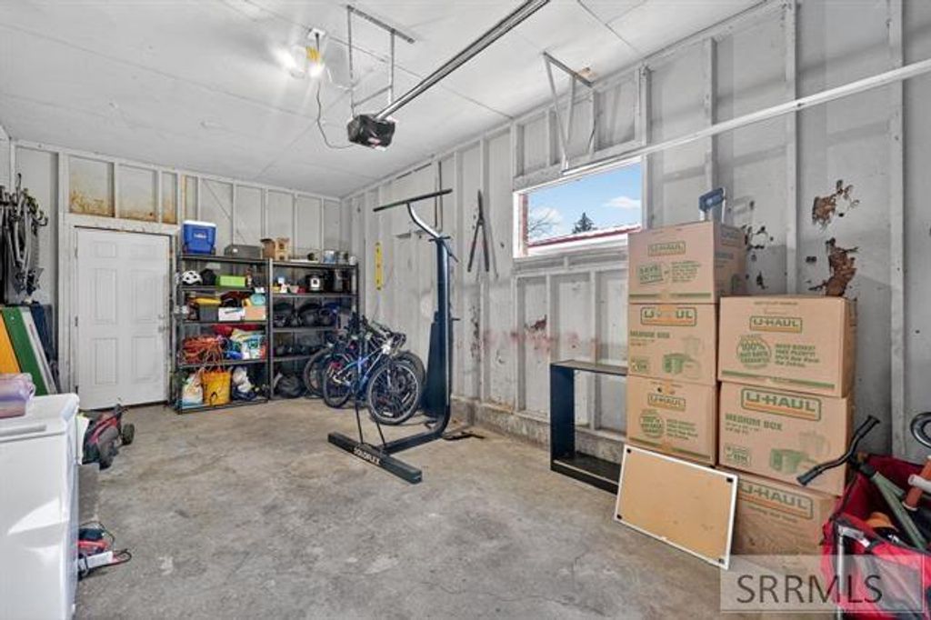 Image 33 of property listing at 1375 Bower Drive, Idaho Falls, ID 83404