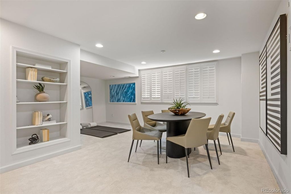 Image 34 of property listing at 1300 Green Oaks Drive, Greenwood Village, CO 80121