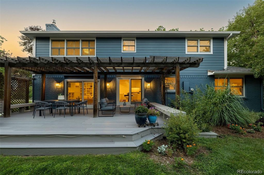 Image 35 of property listing at 1300 Green Oaks Drive, Greenwood Village, CO 80121