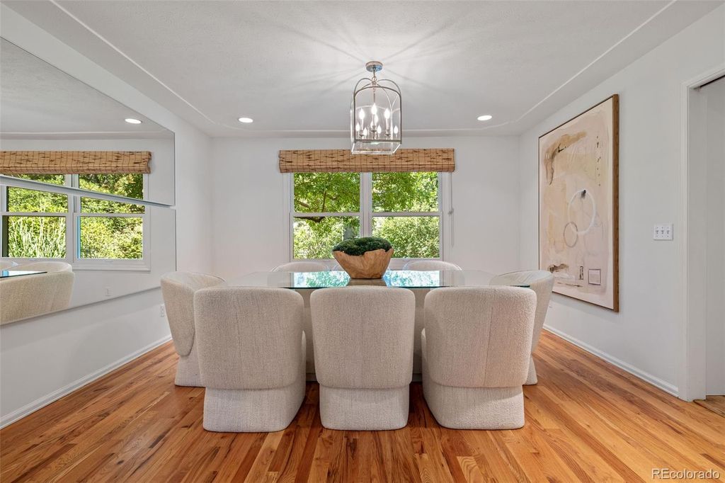 Image 8 of property listing at 1300 Green Oaks Drive, Greenwood Village, CO 80121