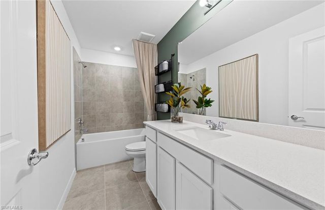 267 Silent Lake DR, Lehigh Acres, FL 33936