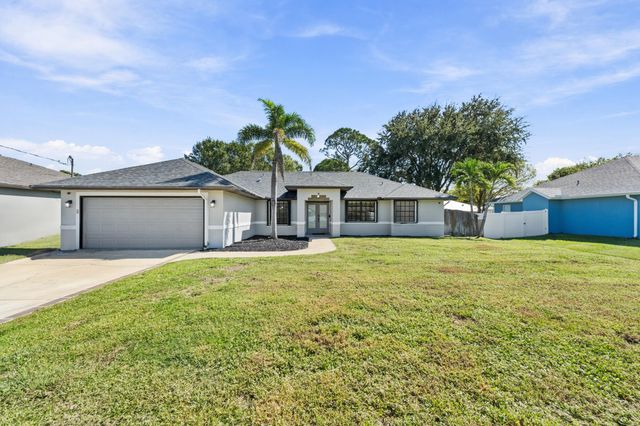 5606 SUNSET Boulevard, Fort Pierce, FL 34982