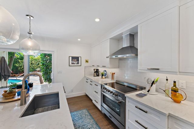 105 Albacore Lane, Jupiter, FL 33477