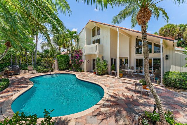 105 Albacore Lane, Jupiter, FL 33477