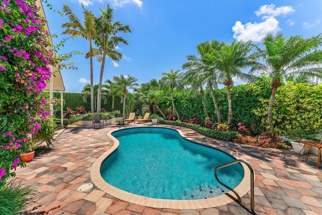 105 Albacore Lane, Jupiter, FL 33477