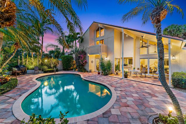 105 Albacore Lane, Jupiter, FL 33477