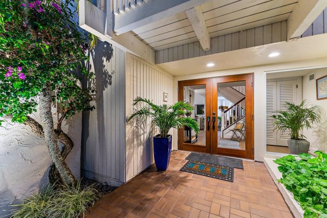 105 Albacore Lane, Jupiter, FL 33477