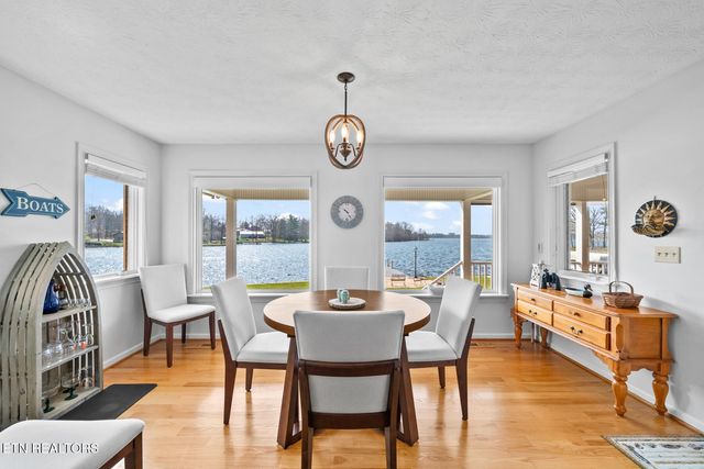 1256 Arrowhead Drive, Crossville, TN 38572