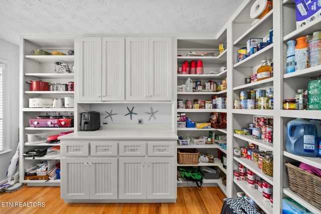 1256 Arrowhead Drive, Crossville, TN 38572