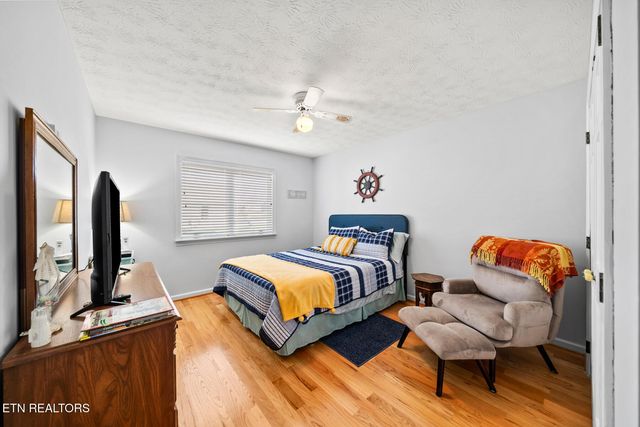 1256 Arrowhead Drive, Crossville, TN 38572