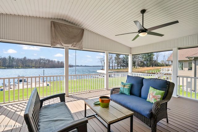 1256 Arrowhead Drive, Crossville, TN 38572