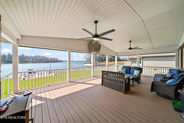 1256 Arrowhead Drive, Crossville, TN 38572