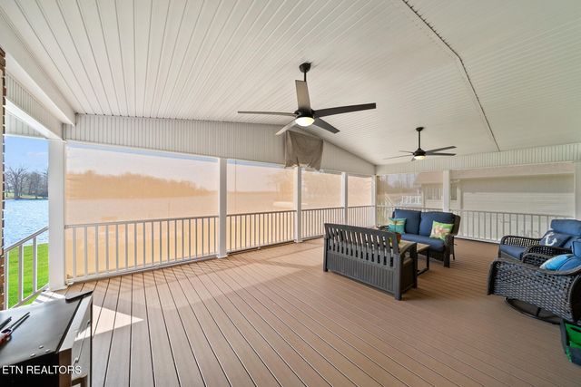 1256 Arrowhead Drive, Crossville, TN 38572