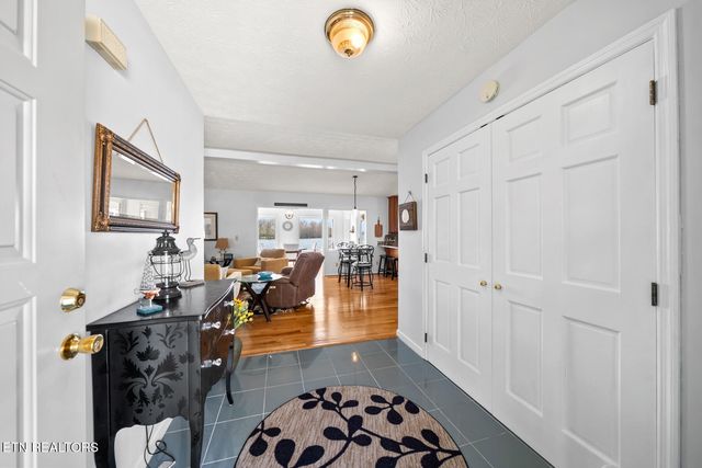 1256 Arrowhead Drive, Crossville, TN 38572