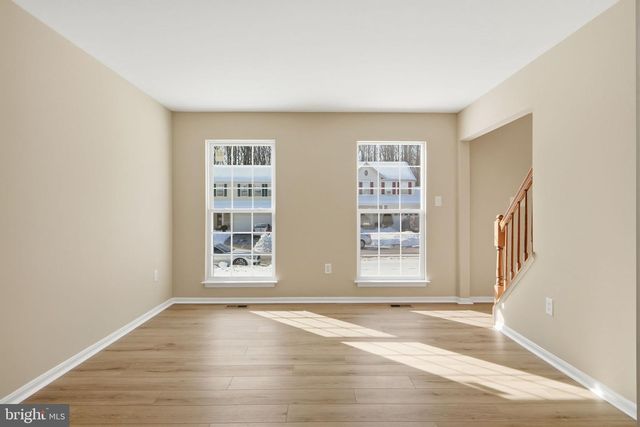 9231 STEPHANIE ST, Manassas Park, VA 20111