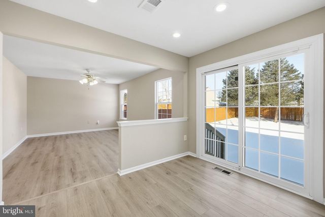 9231 STEPHANIE ST, Manassas Park, VA 20111