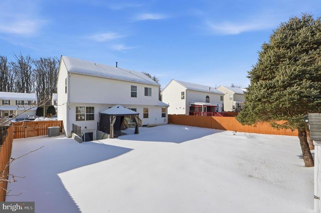 9231 STEPHANIE ST, Manassas Park, VA 20111