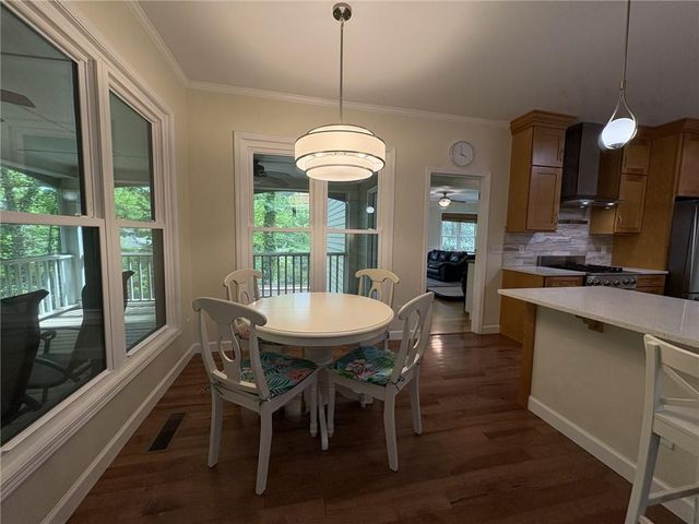 1703 Dudley Drive, Woodstock, GA 30188