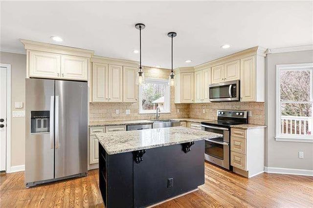 2697 S Arbor Drive S, Marietta, GA 30066