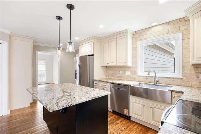 2697 S Arbor Drive S, Marietta, GA 30066
