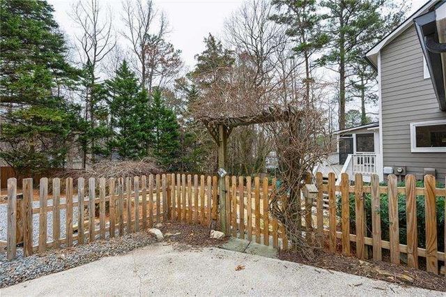 2697 S Arbor Drive S, Marietta, GA 30066