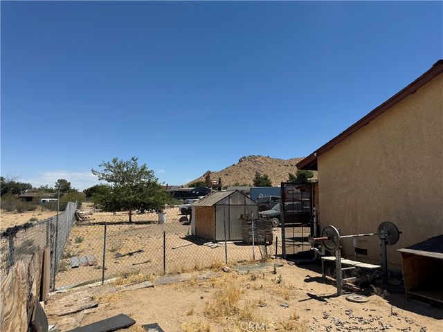 40044 Ridgemist St, Palmdale, CA 93591