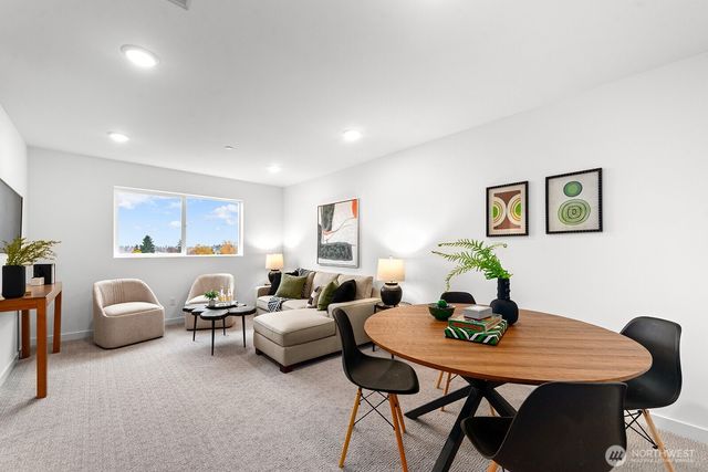 1417 SW 111th Lane, Seattle, WA 98146