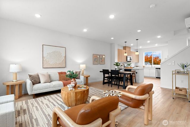 1417 SW 111th Lane, Seattle, WA 98146