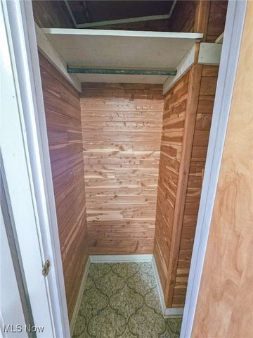 460 Devitt Avenue, Campbell, OH 44405