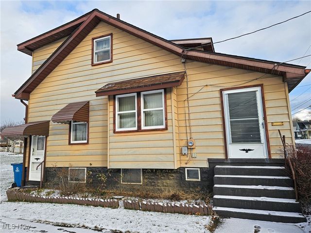 460 Devitt Avenue, Campbell, OH 44405