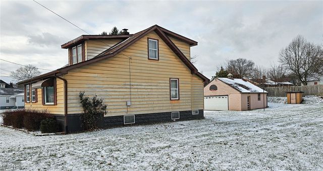 460 Devitt Avenue, Campbell, OH 44405