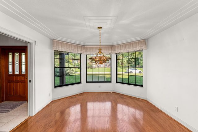 3693 Valley Park Way, Wellington, FL 33467