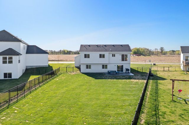 1120 7th Avenue NE, Isanti, MN 55040