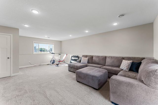 1120 7th Avenue NE, Isanti, MN 55040