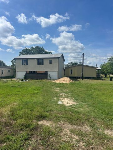 2307 Tuttle Street, Rock Island, TX 77470