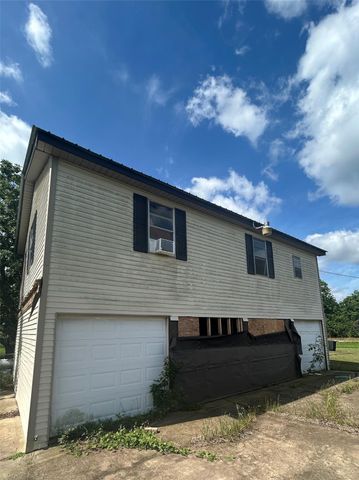 2307 Tuttle Street, Rock Island, TX 77470