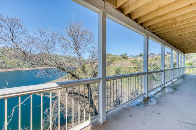 28053 Sky Harbour Road, Friant, CA 93626