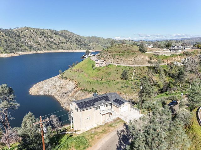 28053 Sky Harbour Road, Friant, CA 93626