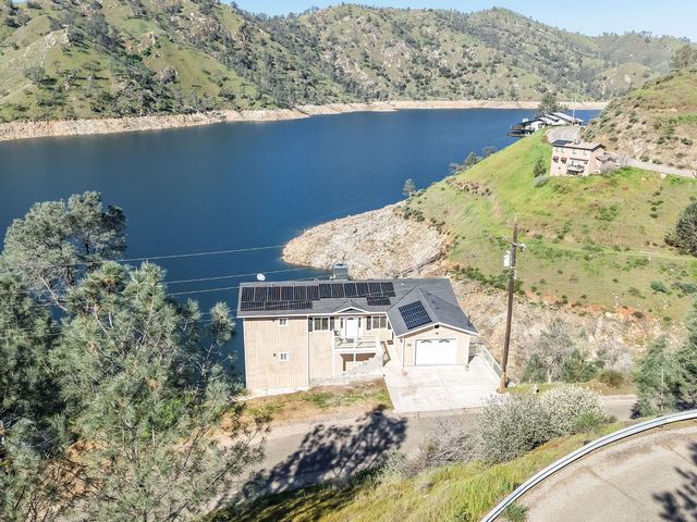28053 Sky Harbour Road, Friant, CA 93626