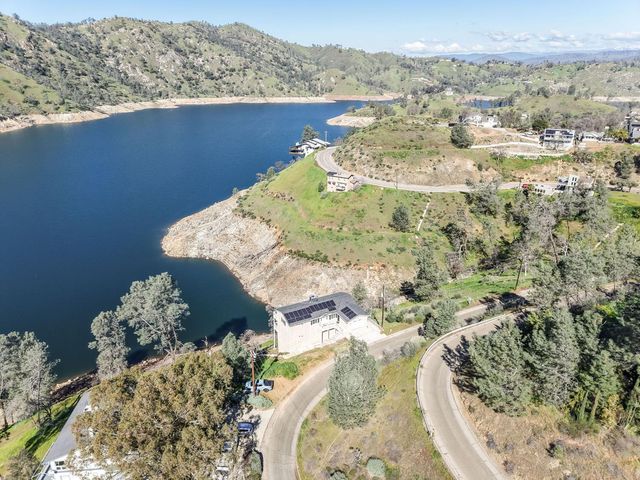 28053 Sky Harbour Road, Friant, CA 93626