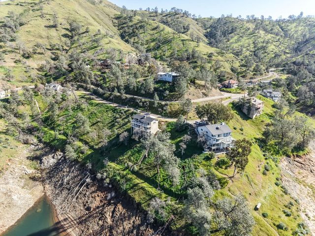28053 Sky Harbour Road, Friant, CA 93626