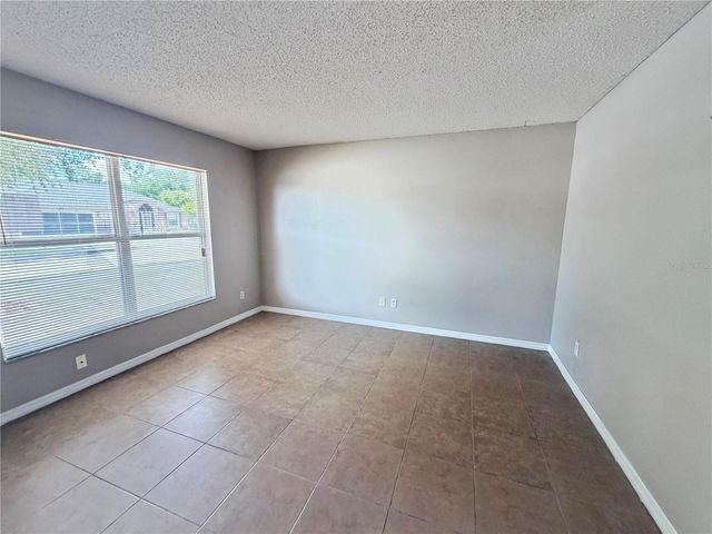 1104 STRATTON AVENUE, Groveland, FL 34736
