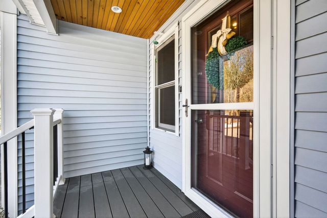 10 Autumn Street, Goffstown, NH 03045