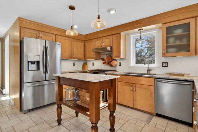 10 Autumn Street, Goffstown, NH 03045