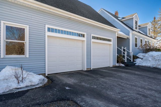 10 Autumn Street, Goffstown, NH 03045