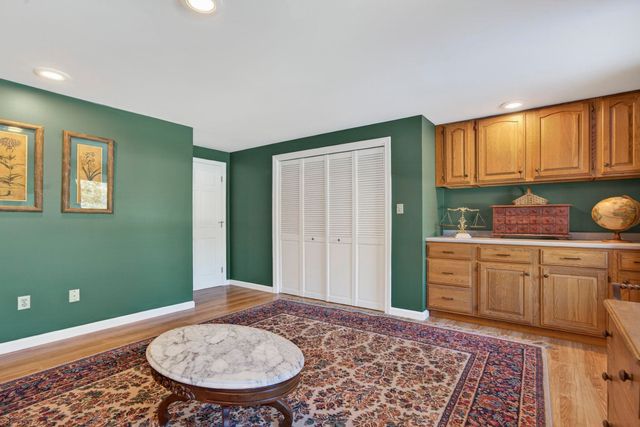 10 Autumn Street, Goffstown, NH 03045