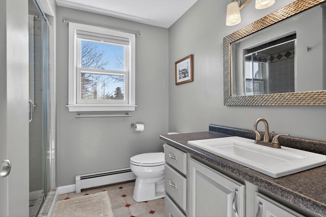 10 Autumn Street, Goffstown, NH 03045